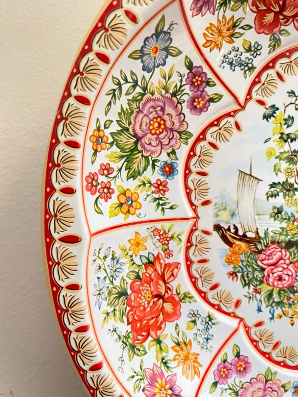 Vintage 1971 Daher Decorated Ware Tin Bowl - 10